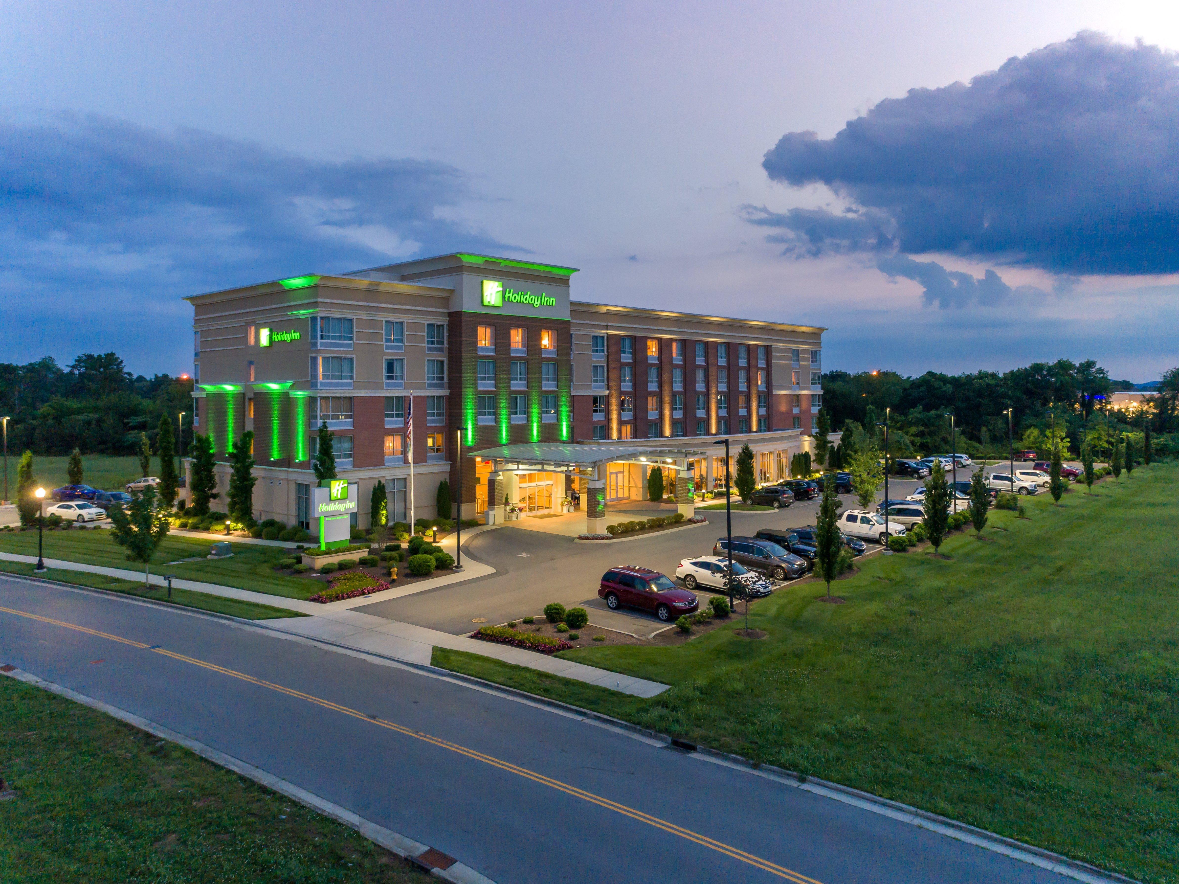 Holiday Inn Murfreesboro By Ihg Exterior photo