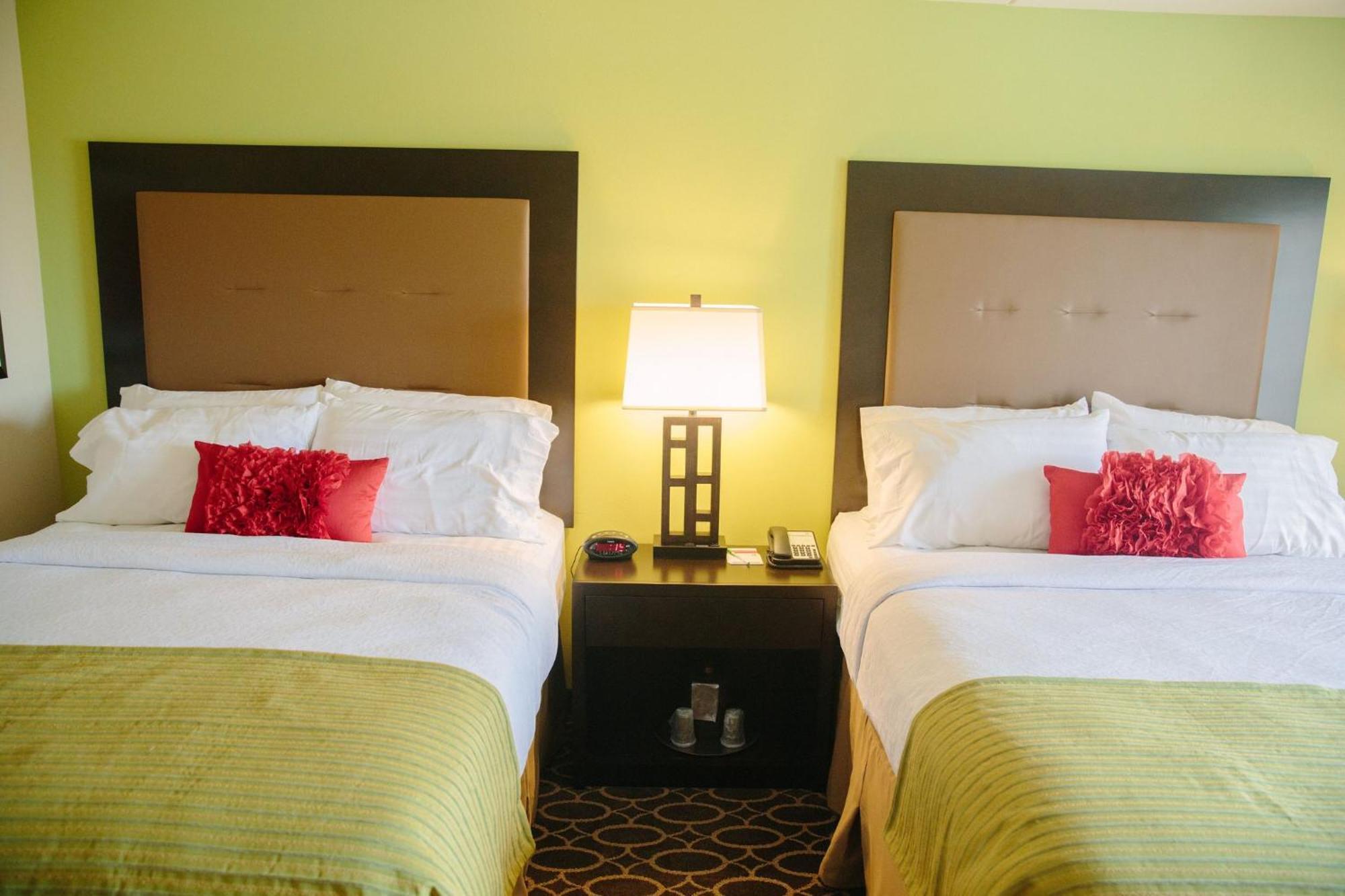 Holiday Inn Murfreesboro By Ihg Exterior photo